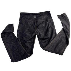 Athleta Leggings Ankle Length  Black & Silver Shimmer Womens Size XXS